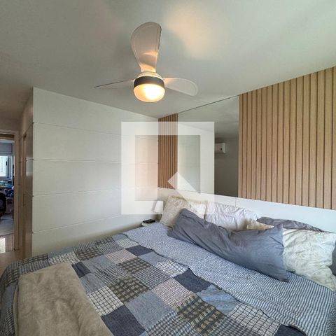 Apartamento à venda com 120m², 3 quartos e 2 vagas Apartamento à venda com 120m², 3 quartos e 2 vagasSuíte