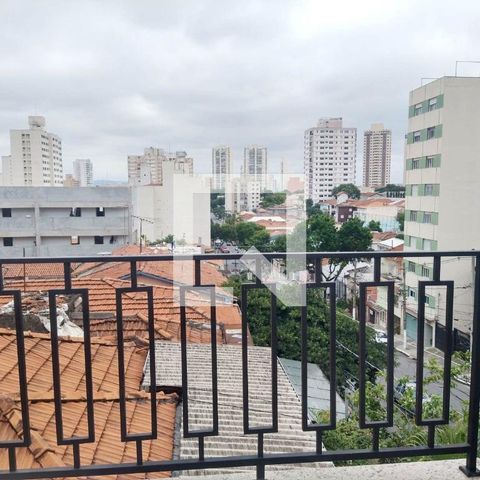 Casa à venda com 95m², 2 quartos e 1 vaga