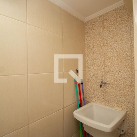 Casa à venda com 140m², 4 quartos e 3 vagasCasa 2 - Área de Serviço