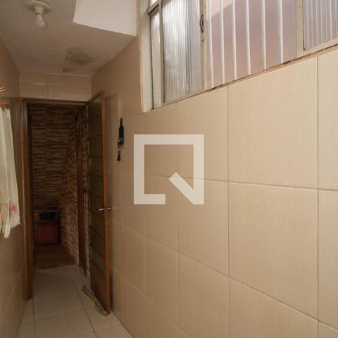Casa à venda com 140m², 4 quartos e 3 vagasCorredor