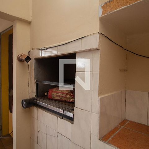 Casa à venda com 140m², 4 quartos e 3 vagasSalão