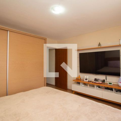 Casa à venda com 140m², 4 quartos e 3 vagasCasa 2 - Quarto 3