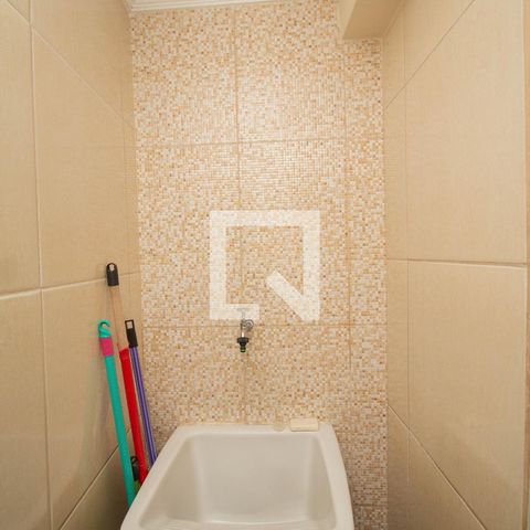 Casa à venda com 140m², 4 quartos e 3 vagasCasa 2 - Área de Serviço