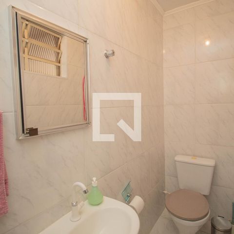 Casa à venda com 140m², 4 quartos e 3 vagasBanheiro da Suíte