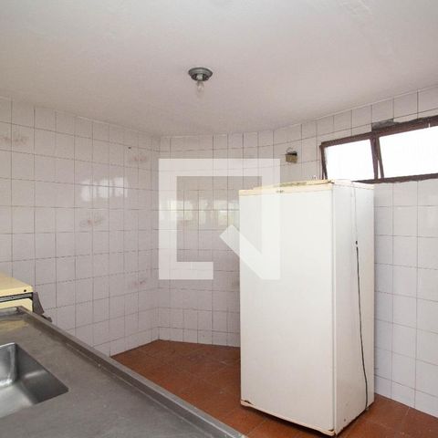 Casa à venda com 140m², 4 quartos e 3 vagasSalão - Cozinha