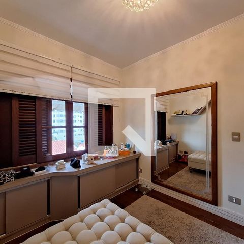 Casa à venda com 207m², 3 quartos e 5 vagas Casa à venda com 207m², 3 quartos e 5 vagasQuarto 2