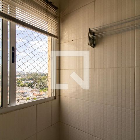 Apartamento à venda com 45m², 2 quartos e 1 vaga Apartamento à venda com 45m², 2 quartos e 1 vagaArea de Serviço