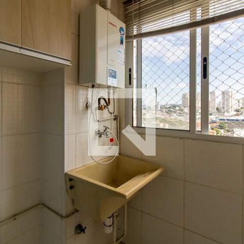 Apartamento à venda com 45m², 2 quartos e 1 vaga Apartamento à venda com 45m², 2 quartos e 1 vagaArea de Serviço