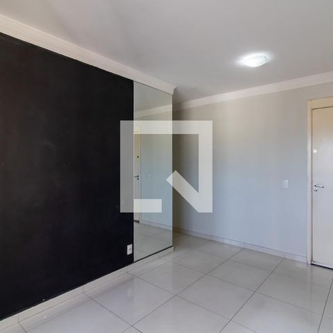 Apartamento à venda com 45m², 2 quartos e 1 vaga Apartamento à venda com 45m², 2 quartos e 1 vagaSala