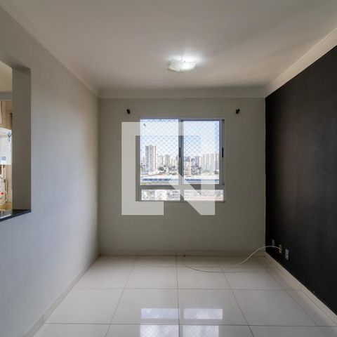 Apartamento à venda com 45m², 2 quartos e 1 vaga Apartamento à venda com 45m², 2 quartos e 1 vagaSala