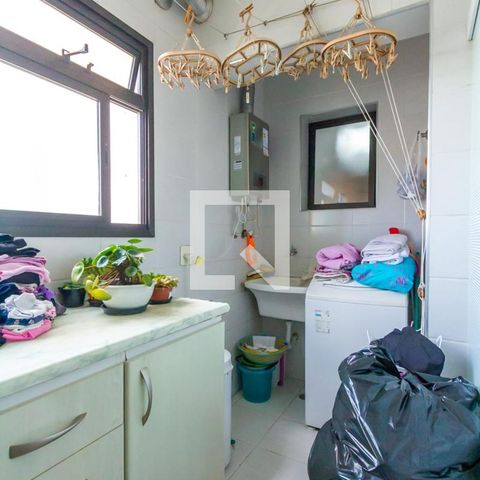 Apartamento à venda com 105m², 3 quartos e 3 vagasÁrea de Serviço