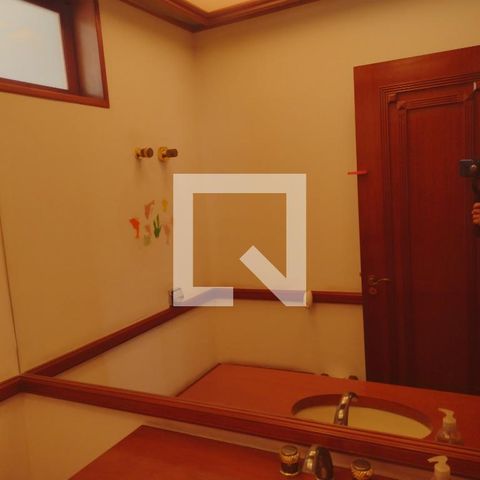 Apartamento à venda com 243m², 3 quartos e 2 vagasBanheiro