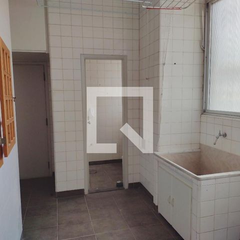 Apartamento à venda com 243m², 3 quartos e 2 vagasÁrea de Serviço