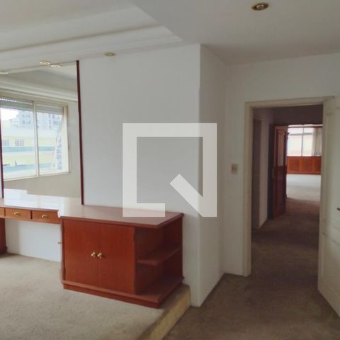 Apartamento à venda com 243m², 3 quartos e 2 vagasQuarto 4