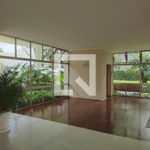 Apartamento à venda com 243m², 3 quartos e 2 vagasÁrea comum