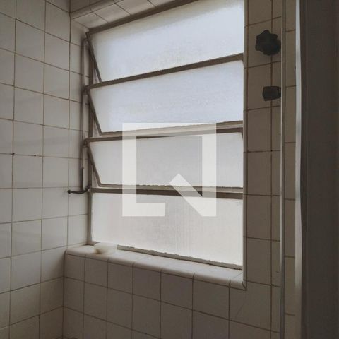 Apartamento à venda com 243m², 3 quartos e 2 vagasBanheiro da Área de Serviço