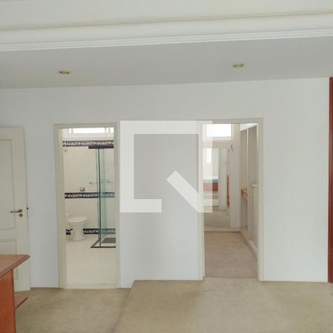 Apartamento à venda com 243m², 3 quartos e 2 vagasQuarto 4