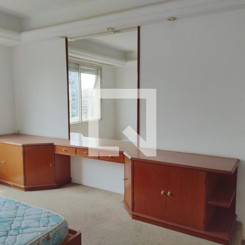 Apartamento à venda com 243m², 3 quartos e 2 vagasQuarto 4