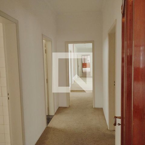 Apartamento à venda com 243m², 3 quartos e 2 vagasCorredor
