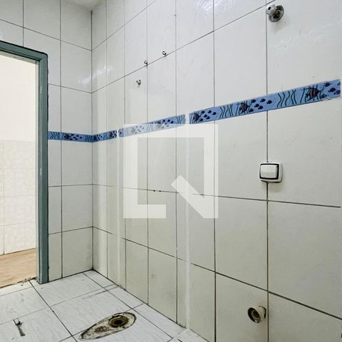 Casa à venda com 250m², 3 quartos e 3 vagas Casa à venda com 250m², 3 quartos e 3 vagasBanheiro 1