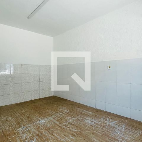 Casa à venda com 250m², 3 quartos e 3 vagas Casa à venda com 250m², 3 quartos e 3 vagasQuarto 2