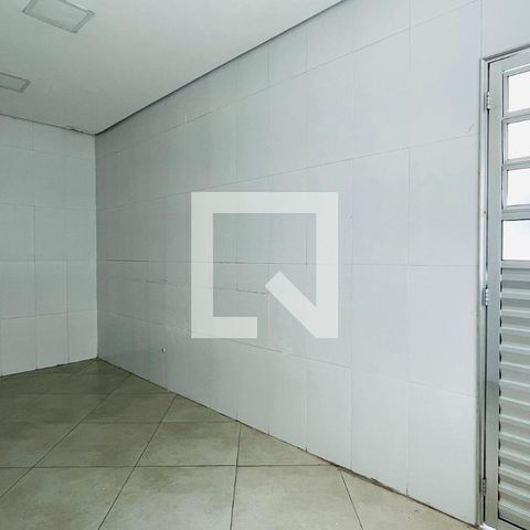 Casa à venda com 250m², 3 quartos e 3 vagas Casa à venda com 250m², 3 quartos e 3 vagasCozinha