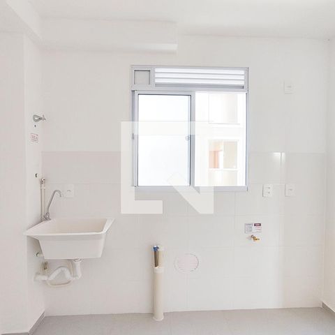 Apartamento à venda com 58m², 2 quartos e 1 vagaCozinha e Área de Serviço