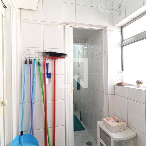 Apartamento à venda com 79m², 2 quartos e 1 vaga Apartamento à venda com 79m², 2 quartos e 1 vagaÁrea de serviço