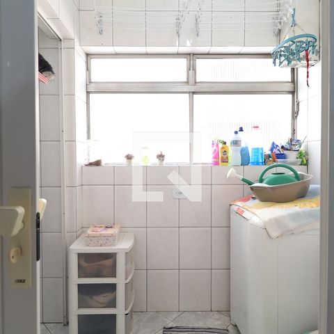 Apartamento à venda com 79m², 2 quartos e 1 vaga Apartamento à venda com 79m², 2 quartos e 1 vagaÁrea de serviço