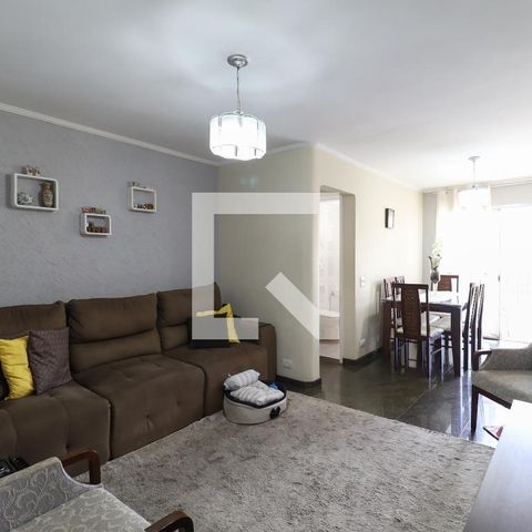 Apartamento à venda com 79m², 2 quartos e 1 vaga Apartamento à venda com 79m², 2 quartos e 1 vagaSala