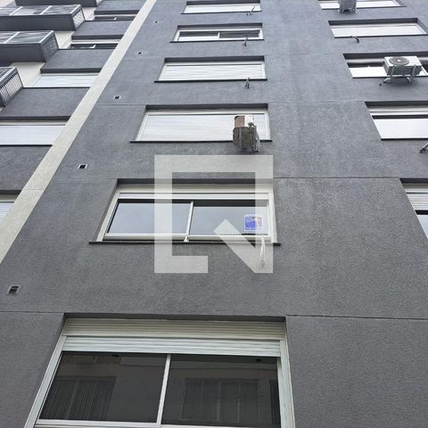 Studio para alugar com 30m², 1 quarto e 1 vagaAdesivo na Janela