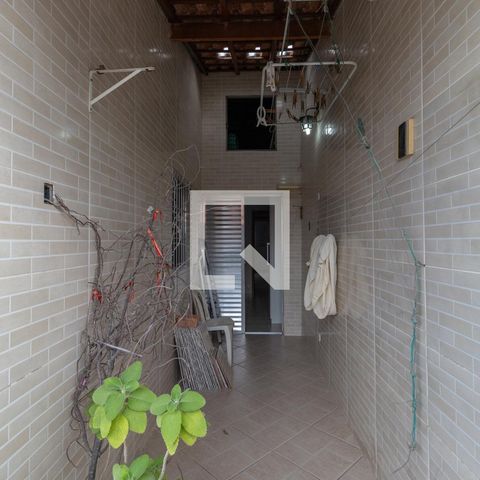 Casa de condomínio à venda com 109m², 3 quartos e 1 vaga Casa de condomínio à venda com 109m², 3 quartos e 1 vagaVaranda Suíte