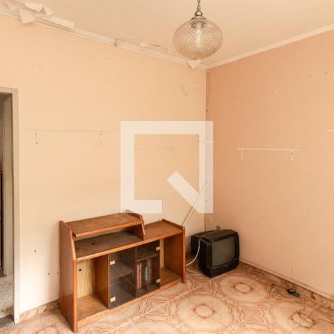 Casa à venda com 220m², 3 quartos e 2 vagasQuarto 2