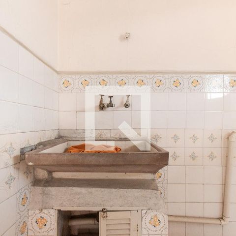 Casa à venda com 220m², 3 quartos e 2 vagasÁrea de Serviço