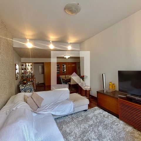 Apartamento para alugar com 181m², 3 quartos e 1 vaga Apartamento para alugar com 181m², 3 quartos e 1 vagaSala