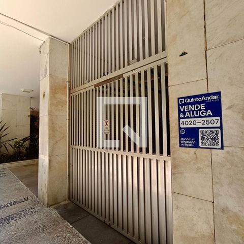 Apartamento para alugar com 181m², 3 quartos e 1 vaga Apartamento para alugar com 181m², 3 quartos e 1 vagaFachada com cartaz QA