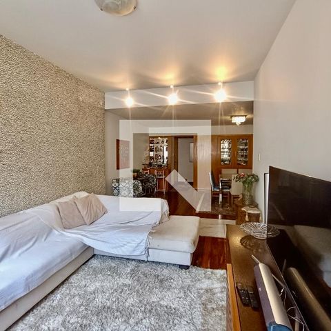 Apartamento para alugar com 181m², 3 quartos e 1 vaga Apartamento para alugar com 181m², 3 quartos e 1 vagaSala