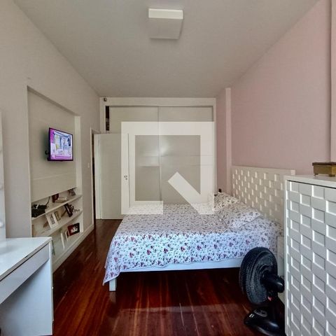 Apartamento para alugar com 181m², 3 quartos e 1 vaga Apartamento para alugar com 181m², 3 quartos e 1 vagaCômodo 2