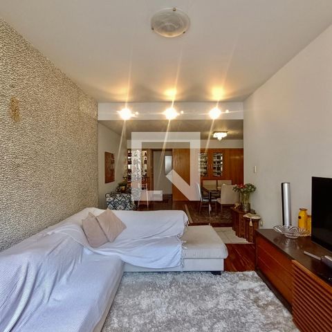 Apartamento para alugar com 181m², 3 quartos e 1 vaga Apartamento para alugar com 181m², 3 quartos e 1 vagaSala