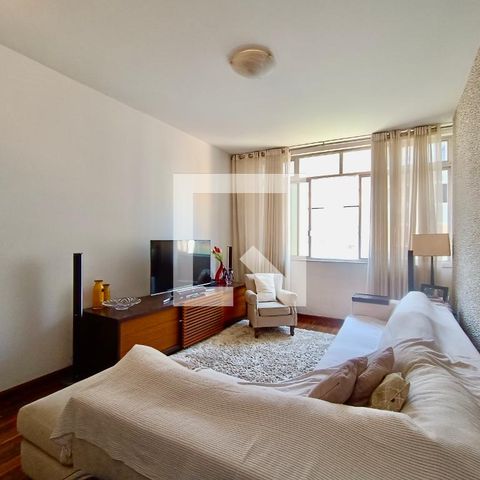 Apartamento para alugar com 181m², 3 quartos e 1 vaga Apartamento para alugar com 181m², 3 quartos e 1 vagaSala
