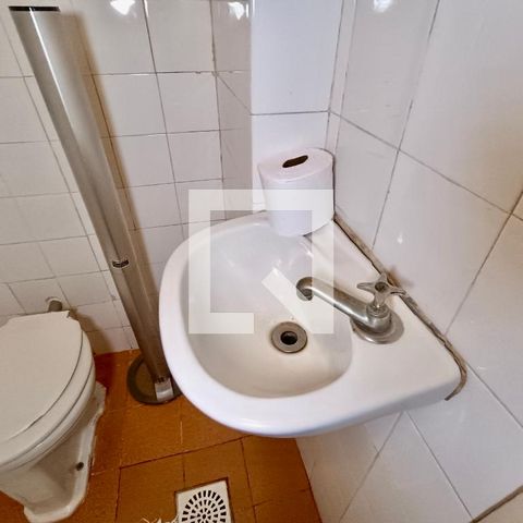 Apartamento para alugar com 181m², 3 quartos e 1 vaga Apartamento para alugar com 181m², 3 quartos e 1 vagaBanheiro serviço