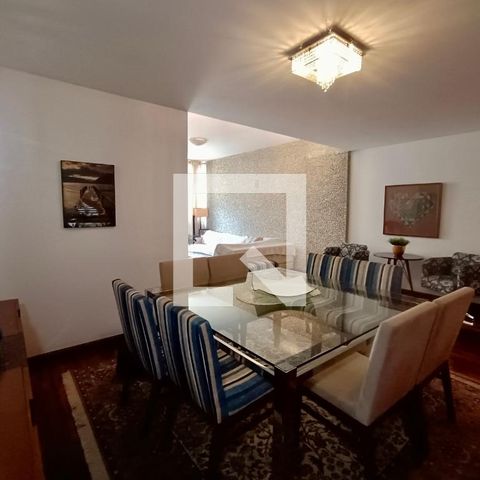 Apartamento para alugar com 181m², 3 quartos e 1 vaga Apartamento para alugar com 181m², 3 quartos e 1 vagaSala