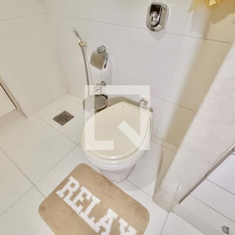 Apartamento para alugar com 181m², 3 quartos e 1 vaga Apartamento para alugar com 181m², 3 quartos e 1 vagaBanheiro social 2