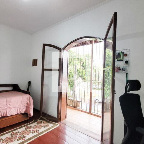 Casa à venda com 190m², 5 quartos e 3 vagasQuarto1