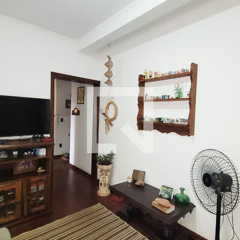 Casa à venda com 190m², 5 quartos e 3 vagasSala