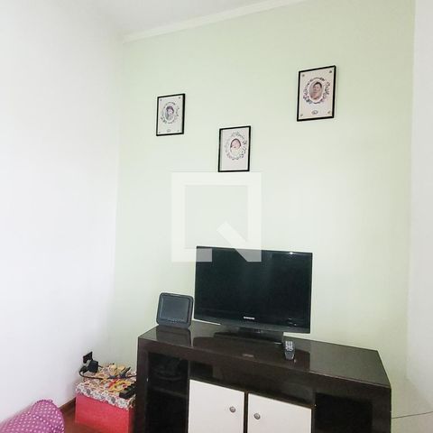 Casa à venda com 190m², 5 quartos e 3 vagasSala de TV