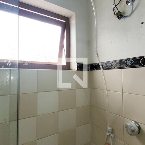 Casa à venda com 190m², 5 quartos e 3 vagasBanheiro 2