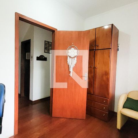 Casa à venda com 190m², 5 quartos e 3 vagasEscritório/Quarto