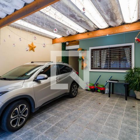 Casa à venda com 138m², 3 quartos e 2 vagas Casa à venda com 138m², 3 quartos e 2 vagasGaragem