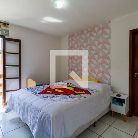 Casa à venda com 138m², 3 quartos e 2 vagas Casa à venda com 138m², 3 quartos e 2 vagasSuíte